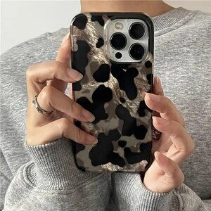 Apple iPhone Case Black and Silver Leopard Print
